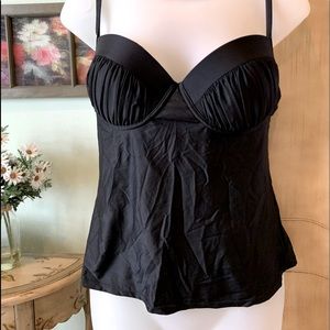 Leilani Black Tankini Top Spaghetti Strap V-Neck Molded Cups Pleats Size 8